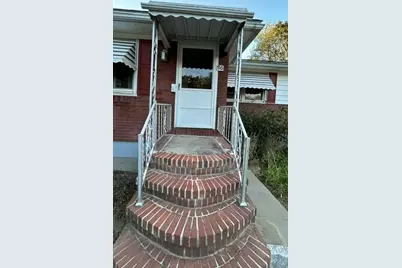 96 Cheever Avenue, Dracut, MA 01826 - Photo 2