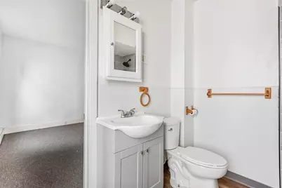 557 Montello St, Brockton, MA 02301 - Photo 10