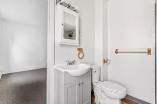 557 Montello St, Brockton, MA 02301 - Photo 10