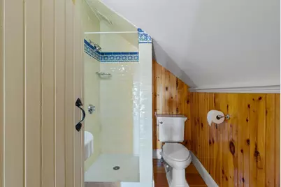 984 Chestnut St #2, Newton, MA 02464 - Photo 14