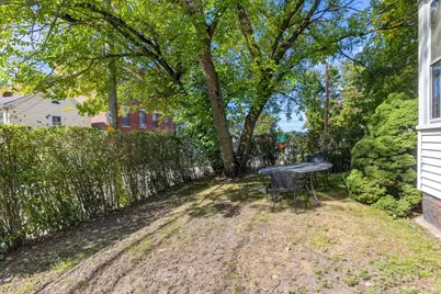 984 Chestnut St #2, Newton, MA 02464 - Photo 16