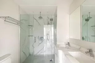 17 Chestnut Ave, Boston, MA 02130 - Photo 10