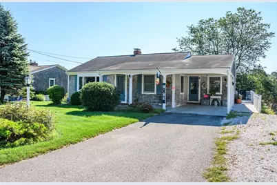 43 Bellavista Dr, Bourne, MA 02559 - Photo 2
