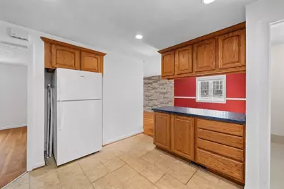 16 Mars Dr, Shrewsbury, MA 01545 - Photo 8