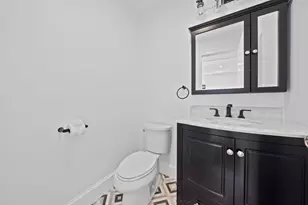 248 Presidents Ln, Quincy, MA 02169 - Photo 14