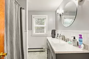 32 Carroll St, Milford, MA 01757 - Photo 16
