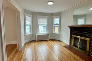 118 Ash St, Waltham, MA 02453 - Photo 6