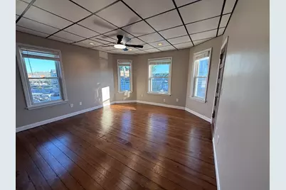 304 Cambridge St #2, Fall River, MA 02721 - Photo 2