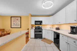 36 Betsy Ross Cir, Sturbridge, MA 01566 - Photo 12
