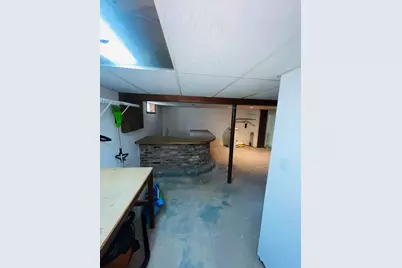 192 Grandview Ave, West Springfield, MA 01089 - Photo 22