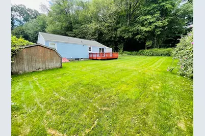 192 Grandview Ave, West Springfield, MA 01089 - Photo 2