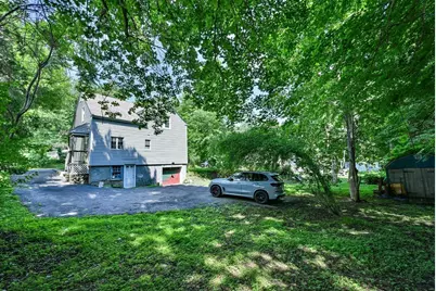 1278 Pleasant St, Worcester, MA 01602 - Photo 4