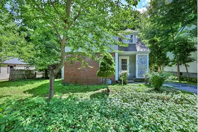 1278 Pleasant St, Worcester, MA 01602 - Photo 2