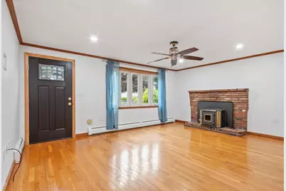 171 Birchcroft Rd, Leominster, MA 01453 - Photo 6