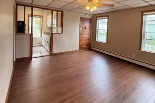 304 Cambridge St, Fall River, MA 02721 - Photo 4
