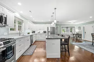 10 Bellevue Ave, Winchester, MA 01890 - Photo 8