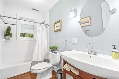10 Bellevue Avenue, Winchester, MA 01890 - Photo 18