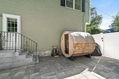 10 Bellevue Avenue, Winchester, MA 01890 - Photo 34
