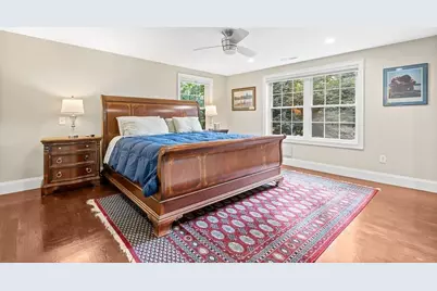 10 Bellevue Avenue, Winchester, MA 01890 - Photo 24