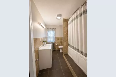 61 Austin St, Chicopee, MA 01013 - Photo 12