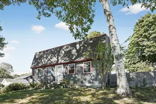116 Gordon Rd, Braintree, MA 02184 - Photo 2