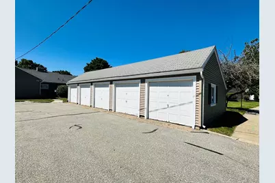 162 Horseshoe Dr #162, Chicopee, MA 01022 - Photo 24