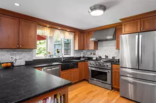 1 Elm Top Ln, Beverly, MA 01915 - Photo 6