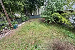 26 Walton St, Boston, MA 02124 - Photo 12