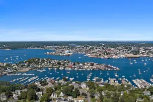 8 Orchard Rd, Gloucester, MA 01930 - Photo 2