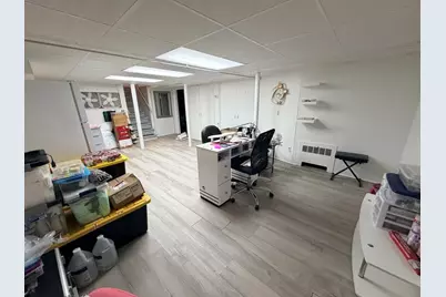 169 Roosevelt Ave, Springfield, MA 01118 - Photo 18