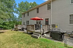 20 Waltham Dr, Plainville, MA 02762 - Photo 38