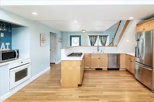 514 Pleasant St, Weymouth, MA 02190 - Photo 12