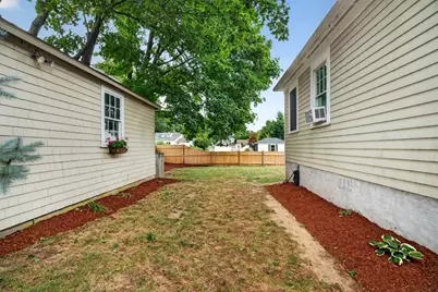 362 Mount Vernon St, Dedham, MA 02026 - Photo 30