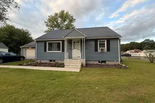 727 Newbury St, Springfield, MA 01104 - Photo 1