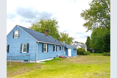 727 Newbury St, Springfield, MA 01104 - Photo 10