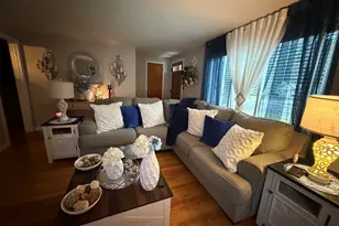 727 Newbury St, Springfield, MA 01104 - Photo 2