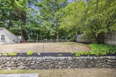 21 Bond St, Reading, MA 01867 - Photo 28