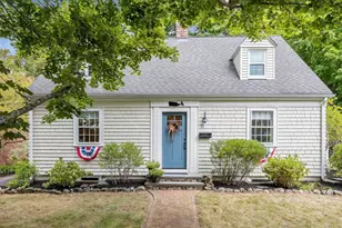 21 Bond St, Reading, MA 01867 - Photo 1