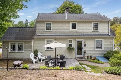 21 Bond St, Reading, MA 01867 - Photo 30