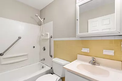 16 Cleveland Place #8, Gloucester, MA 01930 - Photo 10