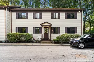 16 Cleveland Pl, Gloucester, MA 01930 - Photo 1