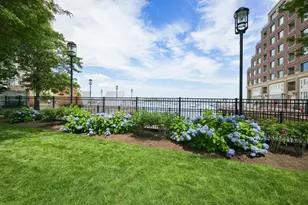 85 E India Row, Boston, MA 02110 - Photo 32