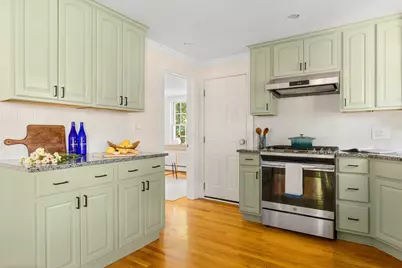 9 Wessex Road #1, Newton, MA 02459 - Photo 14