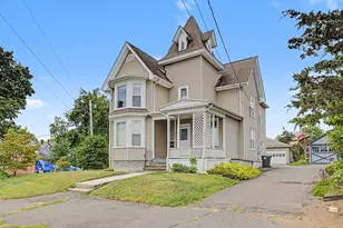 22 O'Connor Ave, Holyoke, MA 01040 - Photo 2