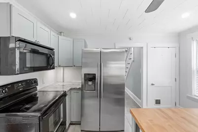 96 Apricot St, Worcester, MA 01603 - Photo 6