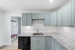 96 Apricot St, Worcester, MA 01603 - Photo 4