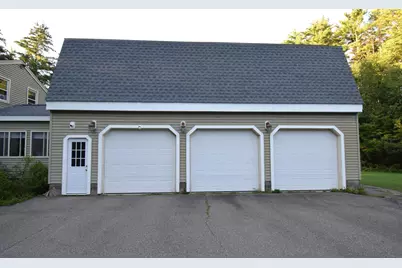 287 Middle Road, Brentwood, NH 03833 - Photo 2