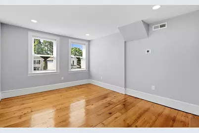 42 School St #2, Salem, MA 01970 - Photo 14
