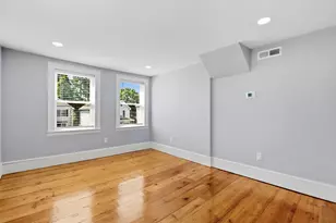 42 School St, Salem, MA 01970 - Photo 14