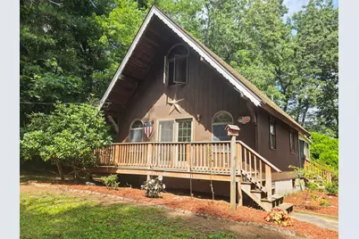 11 Ferncroft Rd, Leicester, MA 01524 - Photo 2